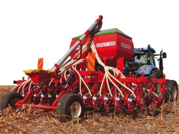 Gaspardo Gigante 600