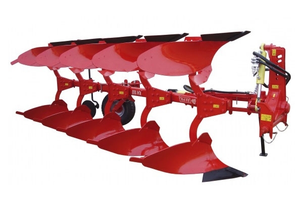 Плуги серії Akpil KM180