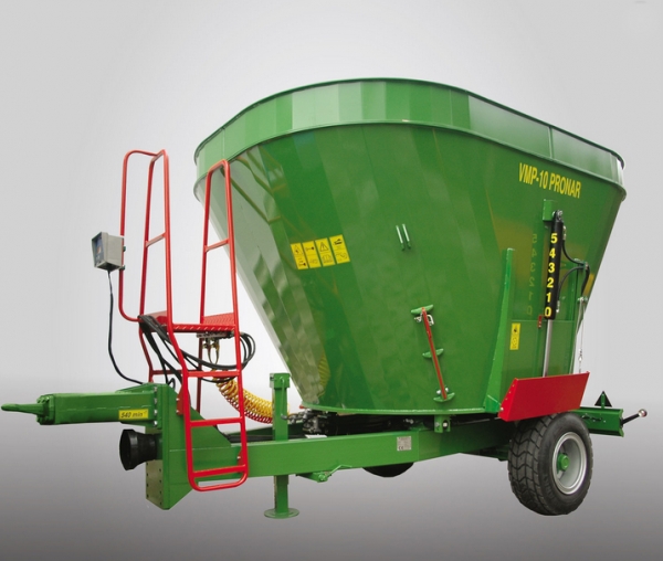 Змішувач - роздавач кормів - PRONAR VMP-10