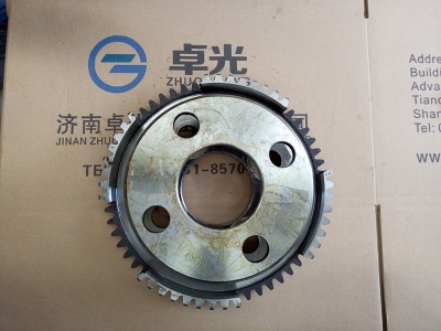 Шестерня реверса приводная