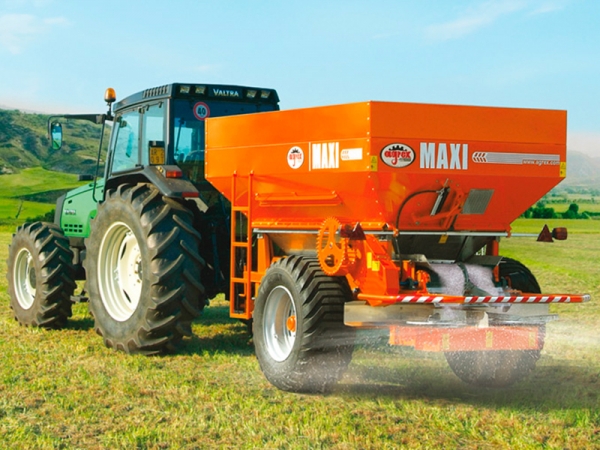 Дисковий розкидач мінеральних добрив - Agrex Maxi