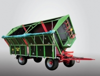 Тракторний причеп з 3-стороннім розвантаженням Pronar T680