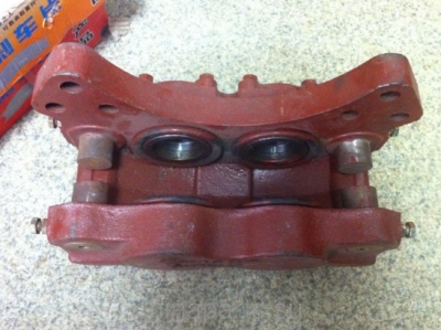 Суппорт тормозной в сборе XG